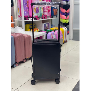 Чемодан 20 дюйма Lunary черный из поликарбоната (ручная кладь)