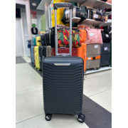 Чемодан 20 дюймов Cosmo темно-серый из полипропилена (ручная кладь)