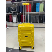 Чемодан 20 дюймов Mironpan желтый с расширением из полипропилена (ручная кладь) (м91)