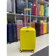 Чемодан 20 дюймов Mironpan желтый с расширением из полипропилена (ручная кладь) (м97-2)