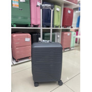 Чемодан 20 дюймов Proxis темно-серый с расширением из полипропилена (ручная кладь)