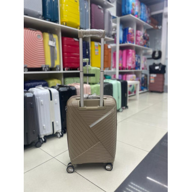 Чемодан 20 дюймов Sonara бежевый с расширением из полипропилена (ручная кладь)
