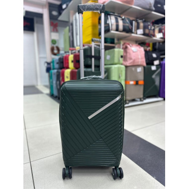 Чемодан 20 дюймов Sonara темно-зеленый с расширением из полипропилена (ручная кладь)