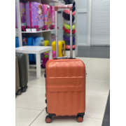 Чемодан 20 дюймов TR Star оранжевый из поликарбоната с расширением (ручная кладь)