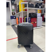 Чемодан 20 дюймов TR Travel черный из поликарбоната (ручная кладь)