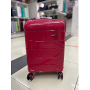 Чемодан 20 дюймов Travel Fashion One красный из полипропилена (ручная кладь)
