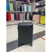 Чемодан 20 дюймов Travel Fashion Wave черный из полипропилена (ручная кладь)