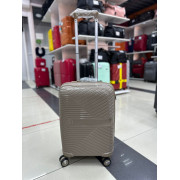 Чемодан 20 дюймов Travel Speed коричневый из полипропилена (ручная кладь)