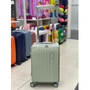 Чемодан 20 дюймов W.zckiss Berg зеленый из поликарбоната (ручная кладь)