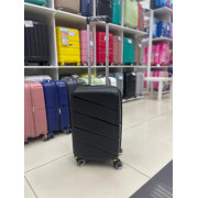 Чемодан 20 дюймов Weima черный с расширением из полипропилена (ручная кладь)