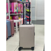 Чемодан 20 дюймов Yufei Proffi бежевый из поликарбоната на ригельном замке (ручная кладь)