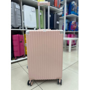 Чемодан 24 дюйма Clodi розовый из поликарбоната на ригельном замке