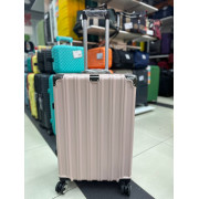 Чемодан 24 дюйма Flux розовый из поликарбоната на ригельном замке