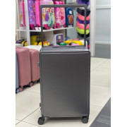 Чемодан 24 дюйма Lunary темно-серый из поликарбоната