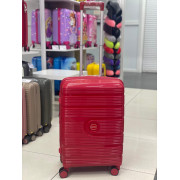 Чемодан 24 дюйма Mironpan красный с расширением из полипропилена (м101)
