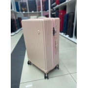 Чемодан 24 дюйма розовый из полипропилена