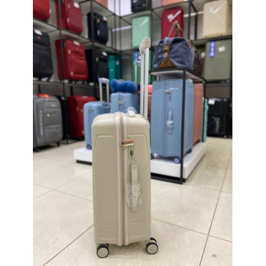 Чемодан 24 дюйма Shell бежевый из полипропилена