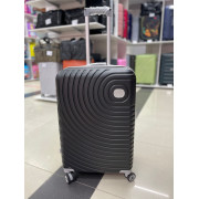 Чемодан 24 дюйма TR O черный из поликарбоната