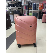 Чемодан 24 дюйма TR V розовый из поликарбоната