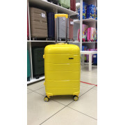 Чемодан 24 дюйма Travel Fashion One желтый из полипропилена