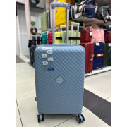 Чемодан 24 дюйма Uplight голубой из полипропилена