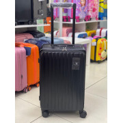 Чемодан 24 дюйма W.zckiss Berg черный из поликарбоната 