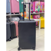 Чемодан 24 дюйма Yufei Proffi черный из поликарбоната на ригельном замке
