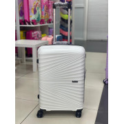 Чемодан 24 дюймов Travel Air белый из полипропилена