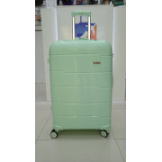 Чемодан 28 дюймов Travel Fashion One зеленый из полипропилена