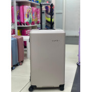 Чемодан 28 дюймов Yufei Proffi бежевый из поликарбоната на ригельном замке