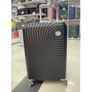 Чемодан 30 дюймов TR O черный из поликарбоната