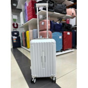 Чемодан-транк 20 дюймов Box белый из поликарбоната (ручная кладь)