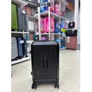 Чемодан-транк 20 дюймов Box Road черный из поликарбоната (ручная кладь)