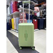 Чемодан-транк 20 дюймов Box зеленый из поликарбоната (ручная кладь)
