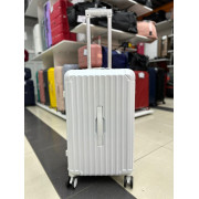 Чемодан-транк 24 дюйма Box белый из поликарбоната