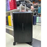 Чемодан-транк 28 дюймов Box черный из поликарбоната