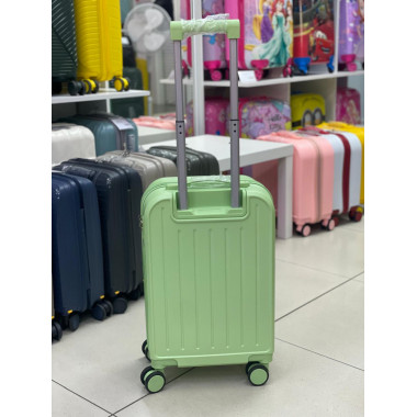 Детский чемодан "Cole Dude" зеленый, переливающийся рисунок, размер 20 дюймов